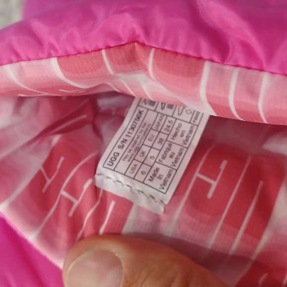 UGG KIDS BAILEY BOW MAXI WINTER BOOTS PINK NWOB LITTLE GIRL BIG GIRL - Picture 10 of 11